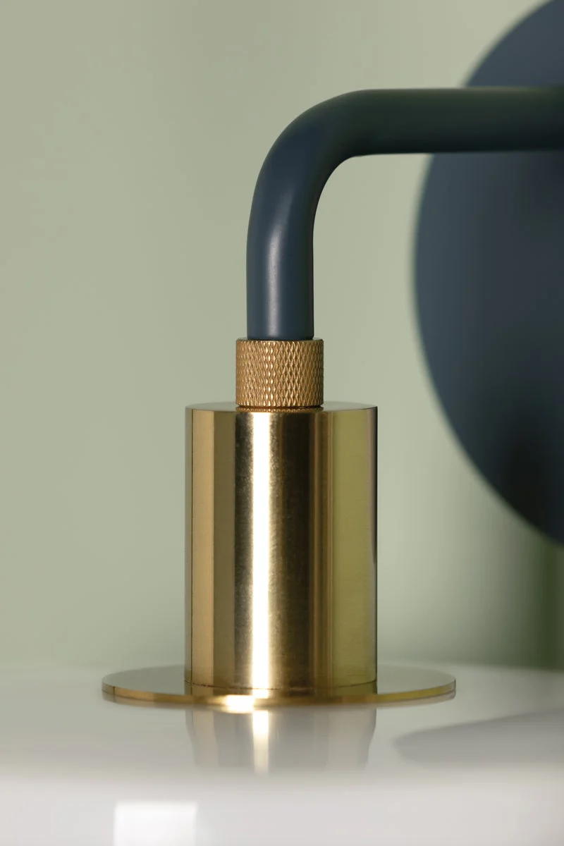 Aston Wall Sconce - Image 4