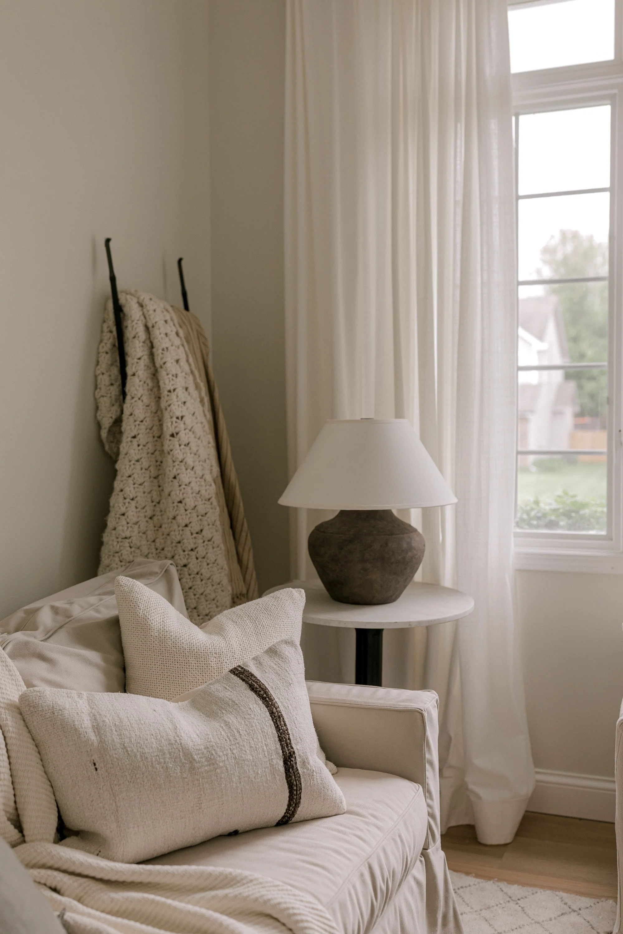 Calabria Table Lamp - Image 13