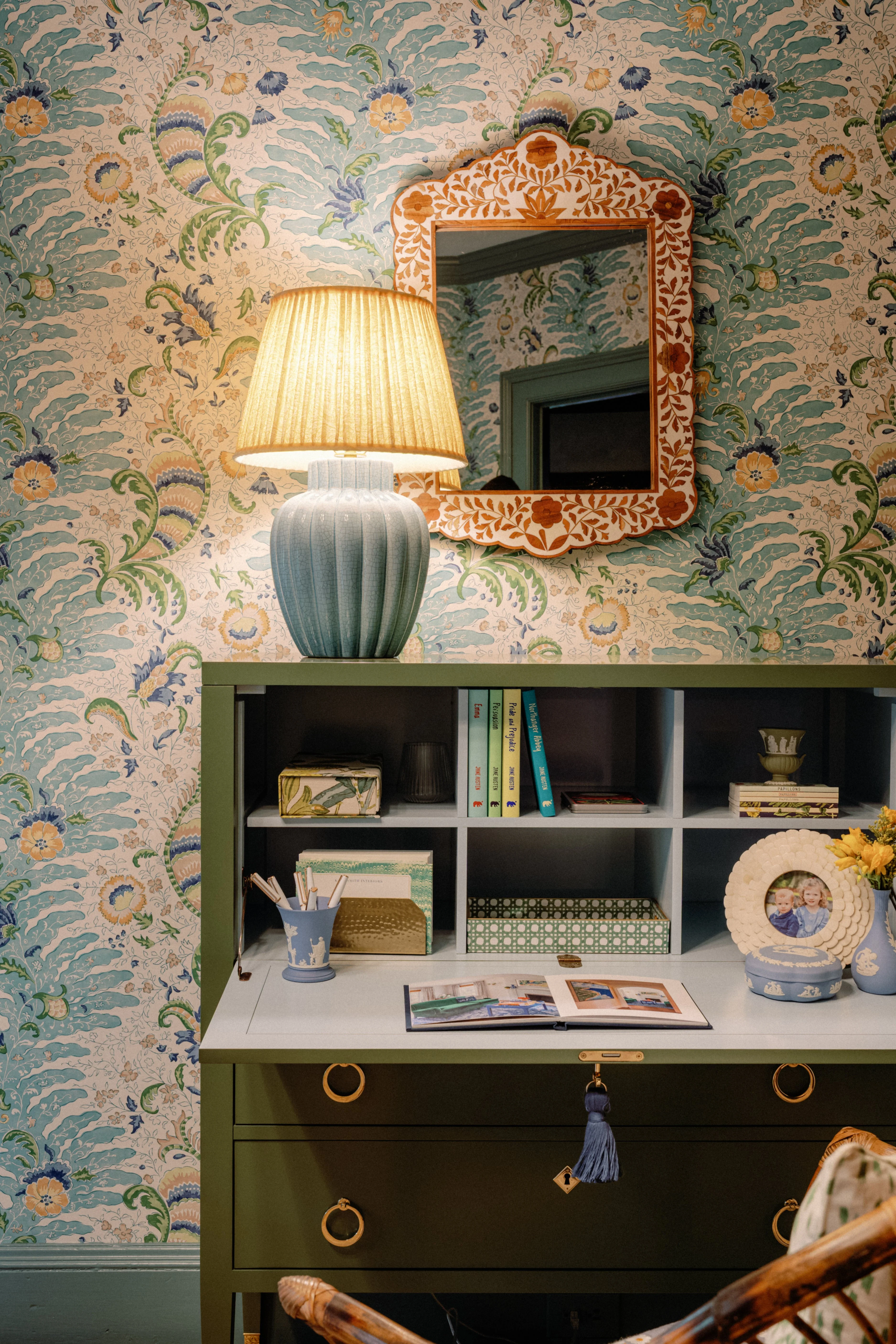 Clarendon Table Lamp - Image 9