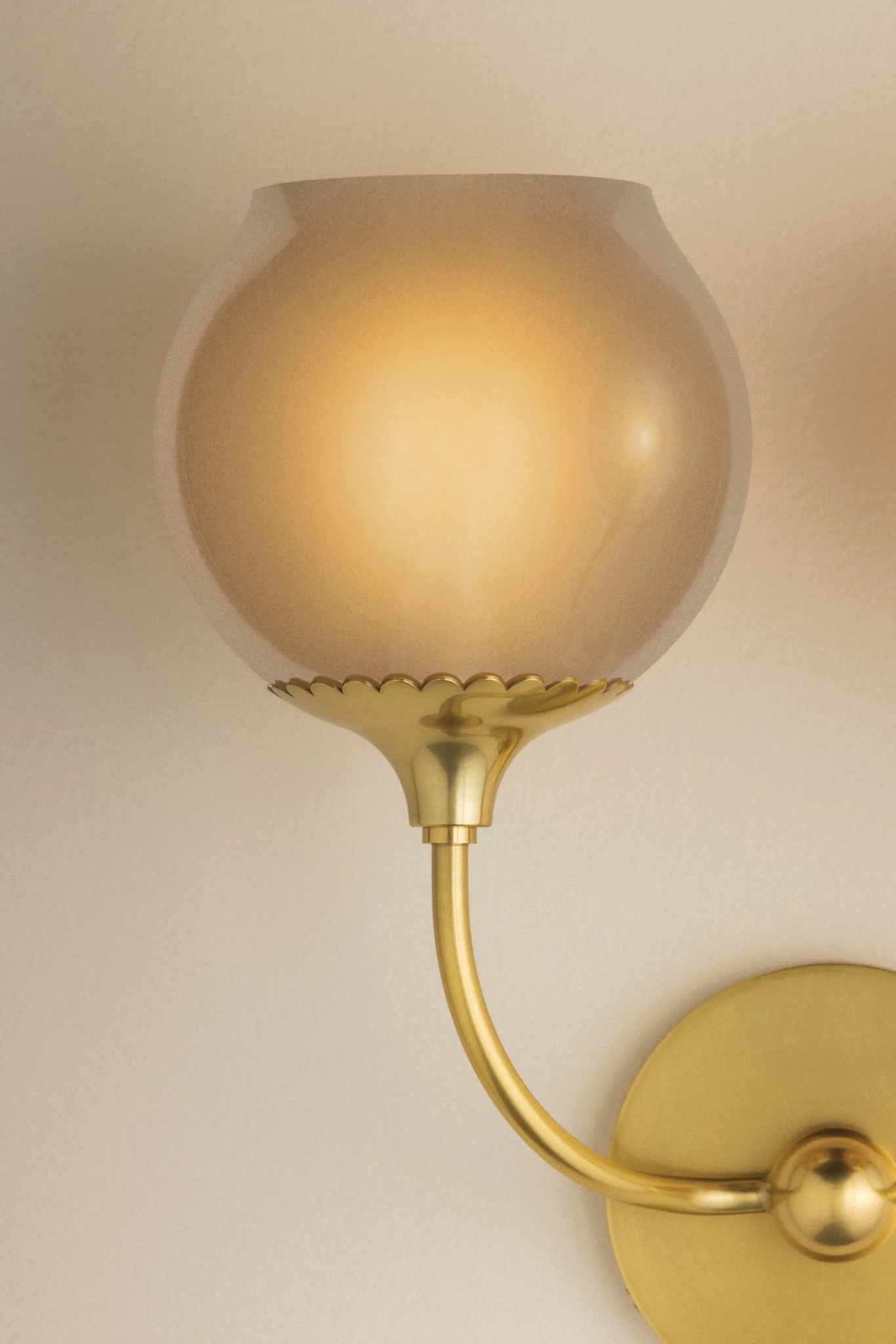 Daya Wall Sconce - Image 3
