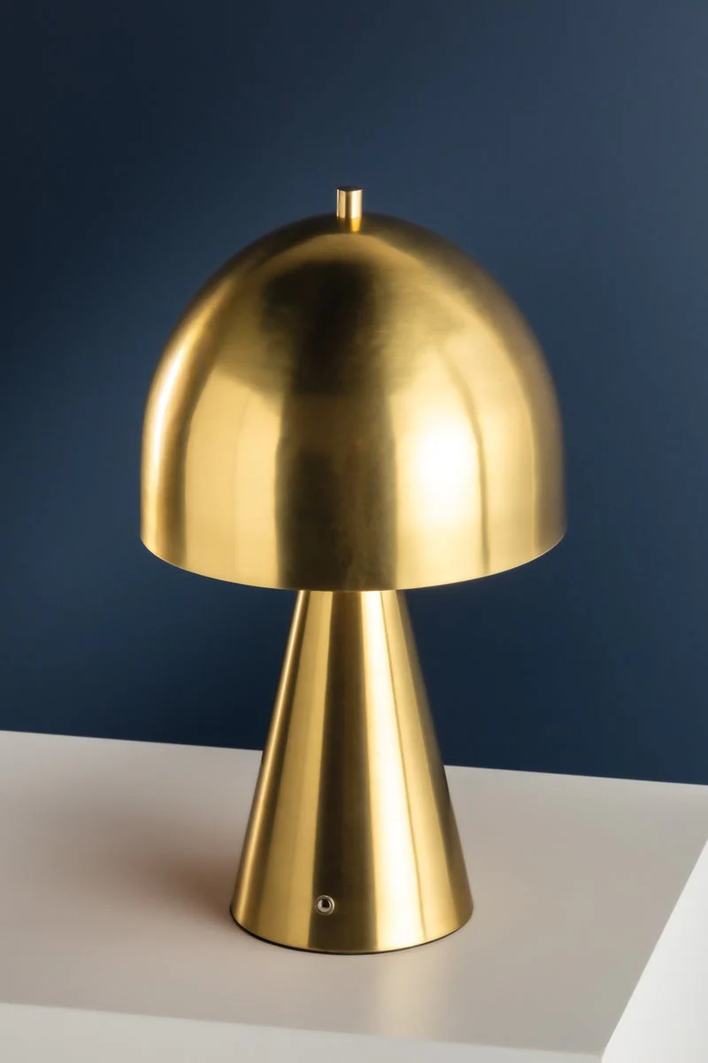 HOPKINTON Rechargeable Table Lamp - Image 4