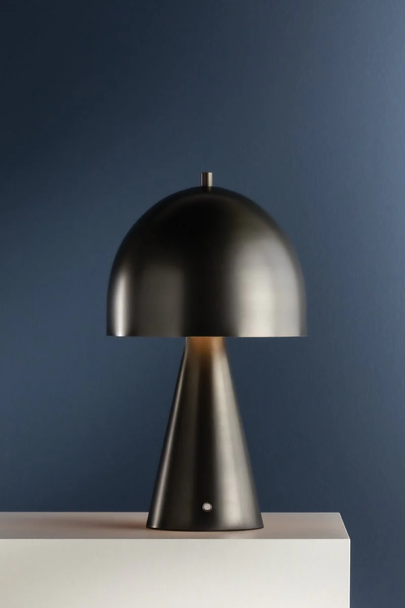 HOPKINTON Rechargeable Table Lamp - Image 5