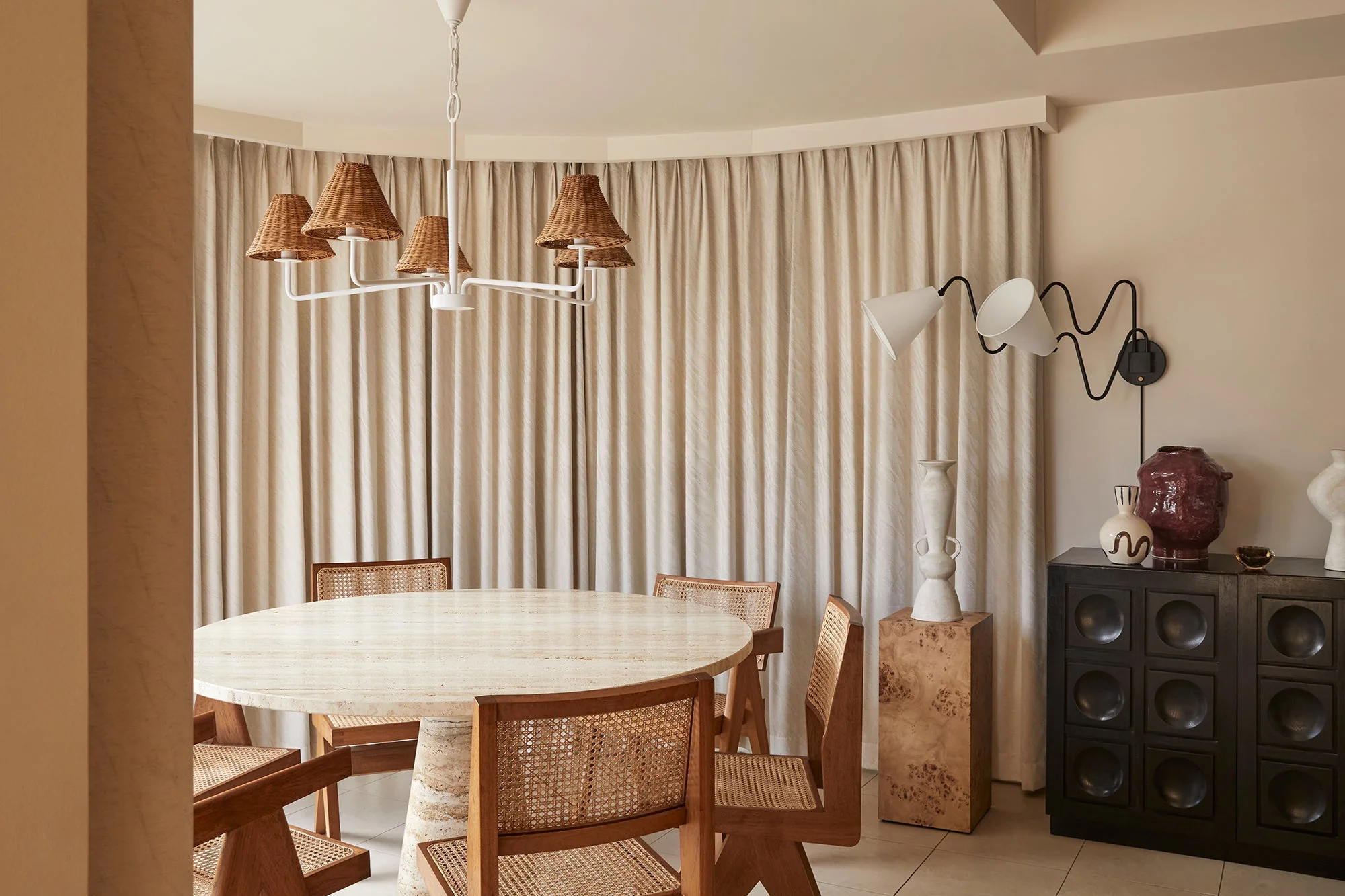 Issa Chandelier - Image 6