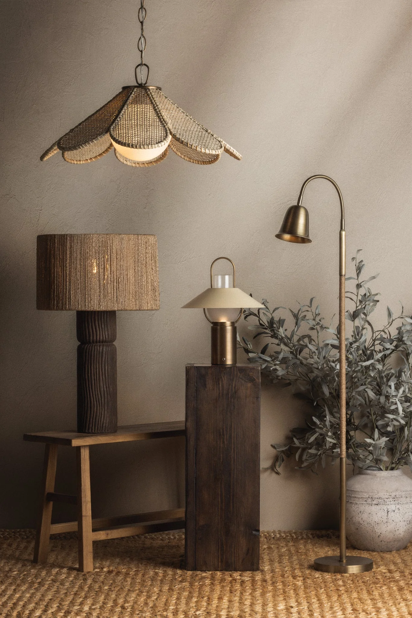 Kindle Rechargeable Table Lamp - Image 2