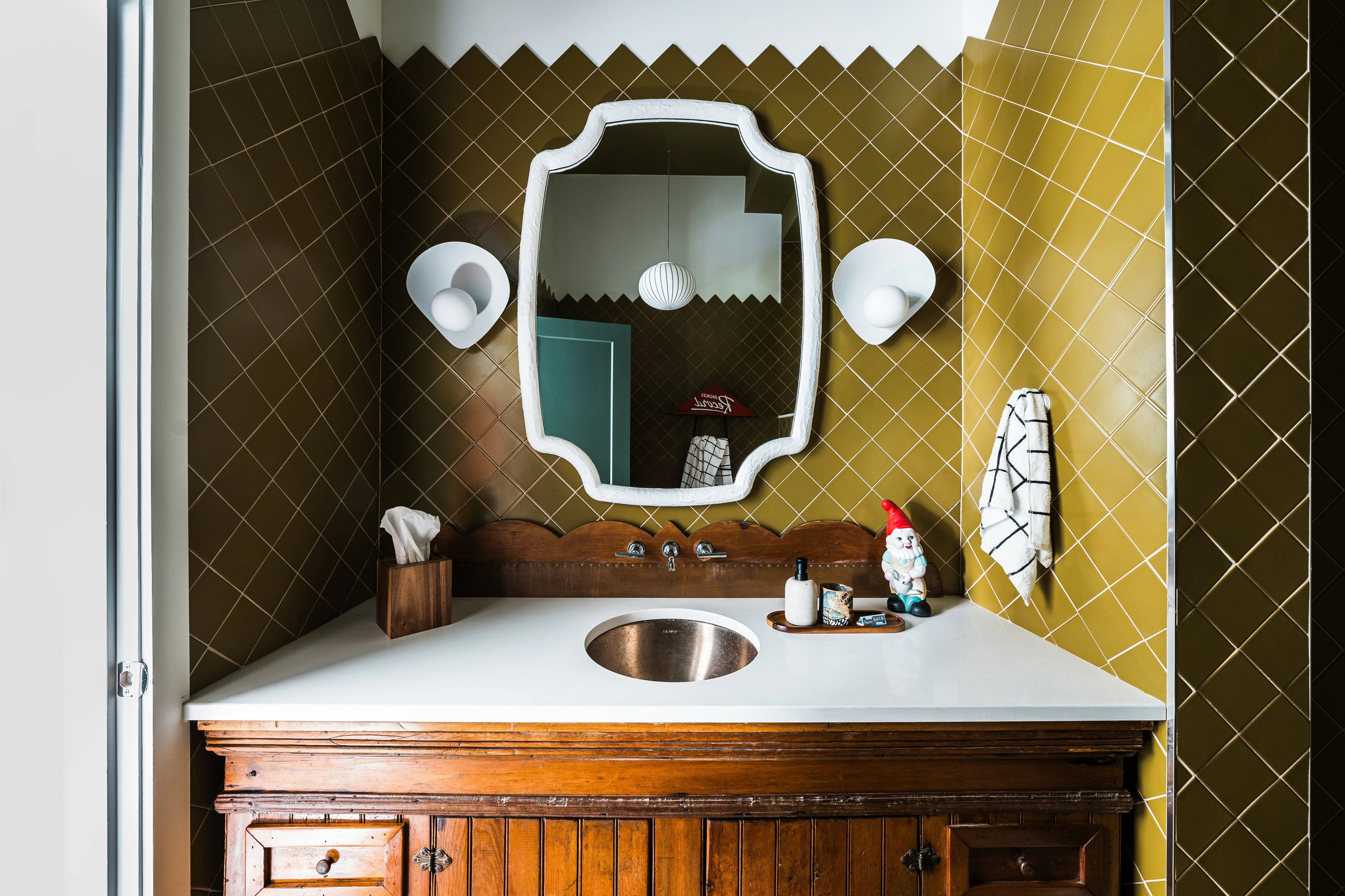 Leni Wall Sconce - Image 3