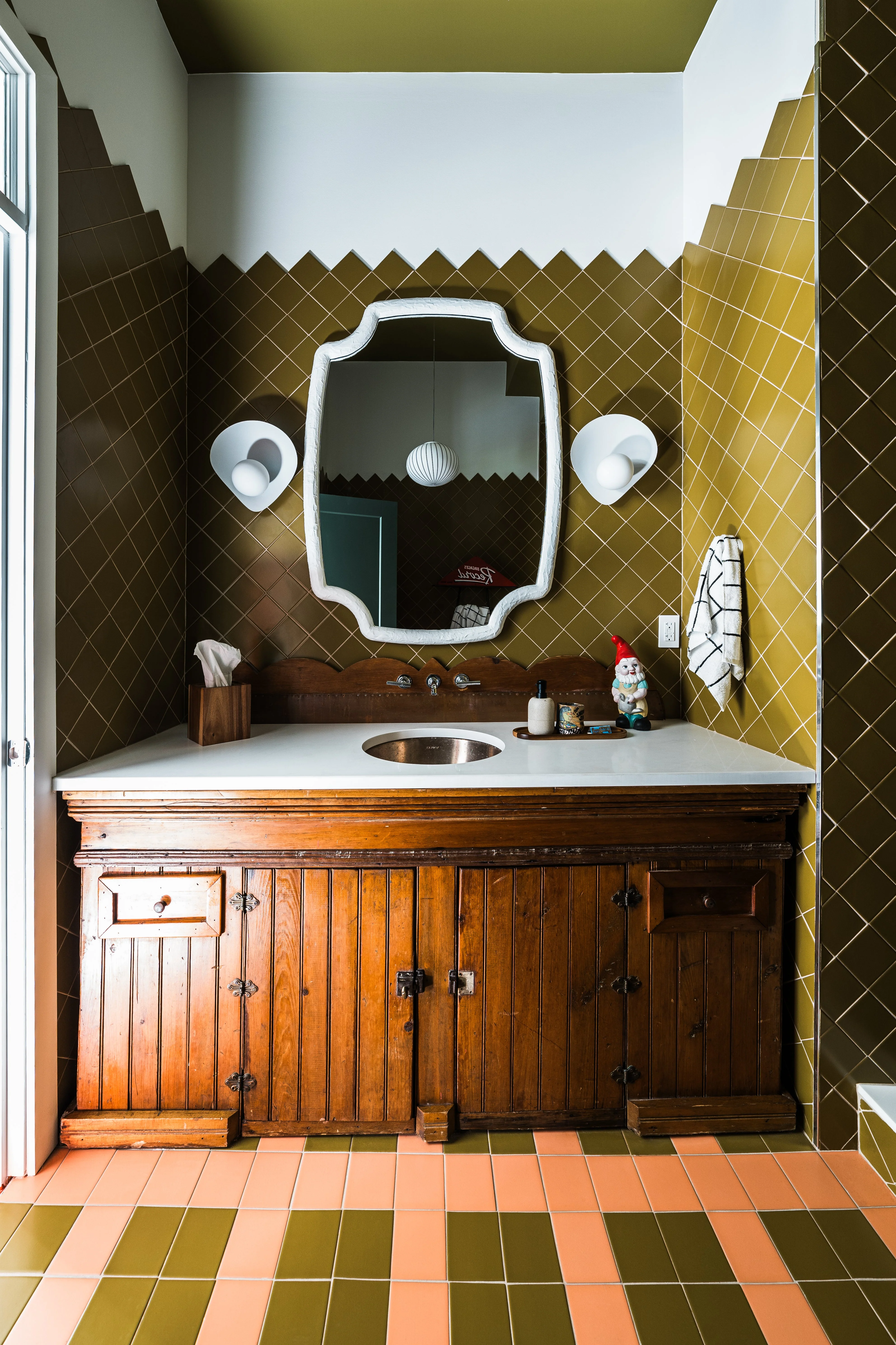 Leni Wall Sconce - Image 6