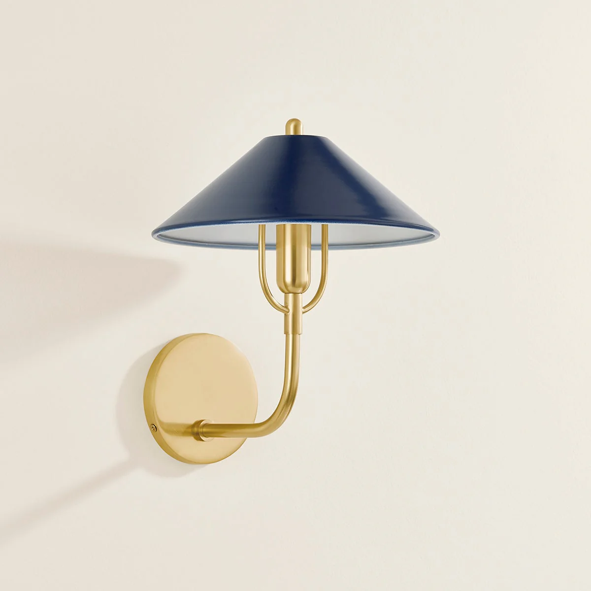 Mariel Wall Sconce - Image 4