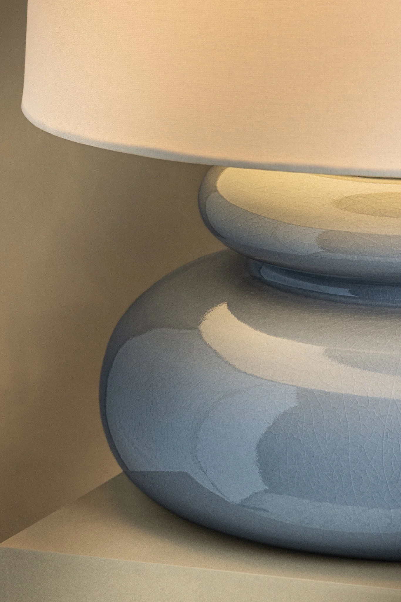 Pia Table Lamp - Image 4
