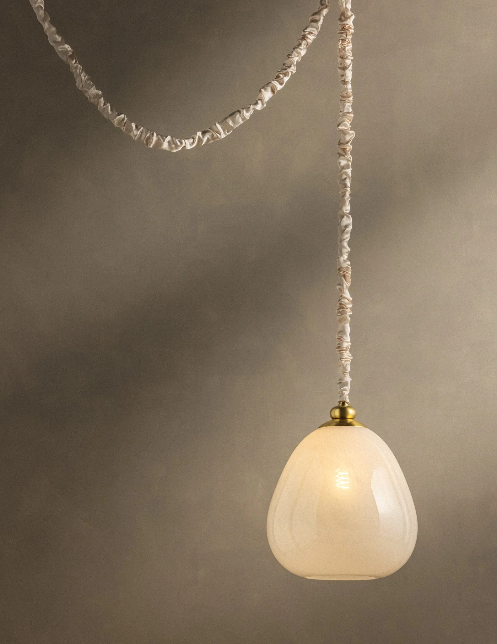 Remi Pendant - Image 4