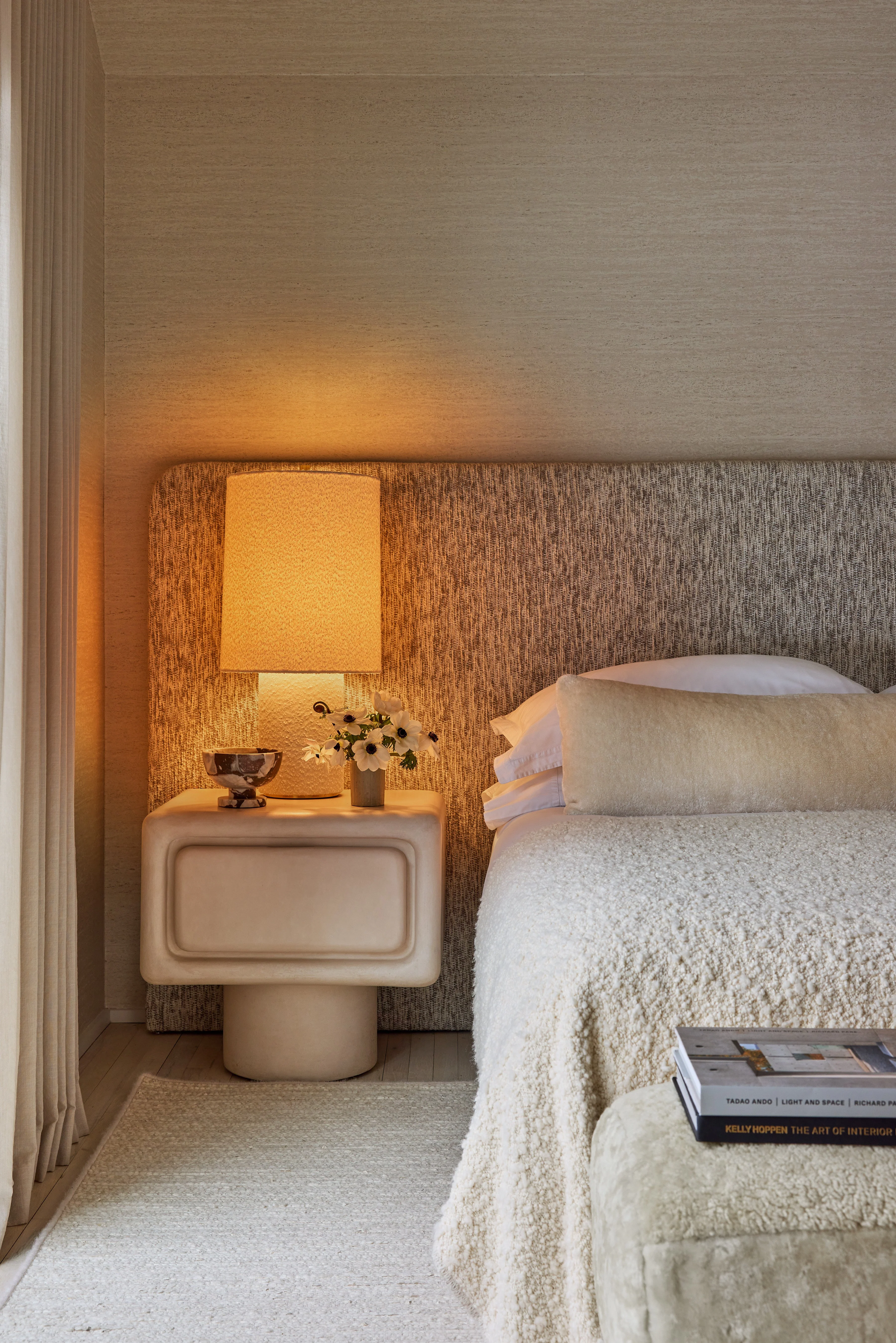 Sam Table Lamp - Image 4