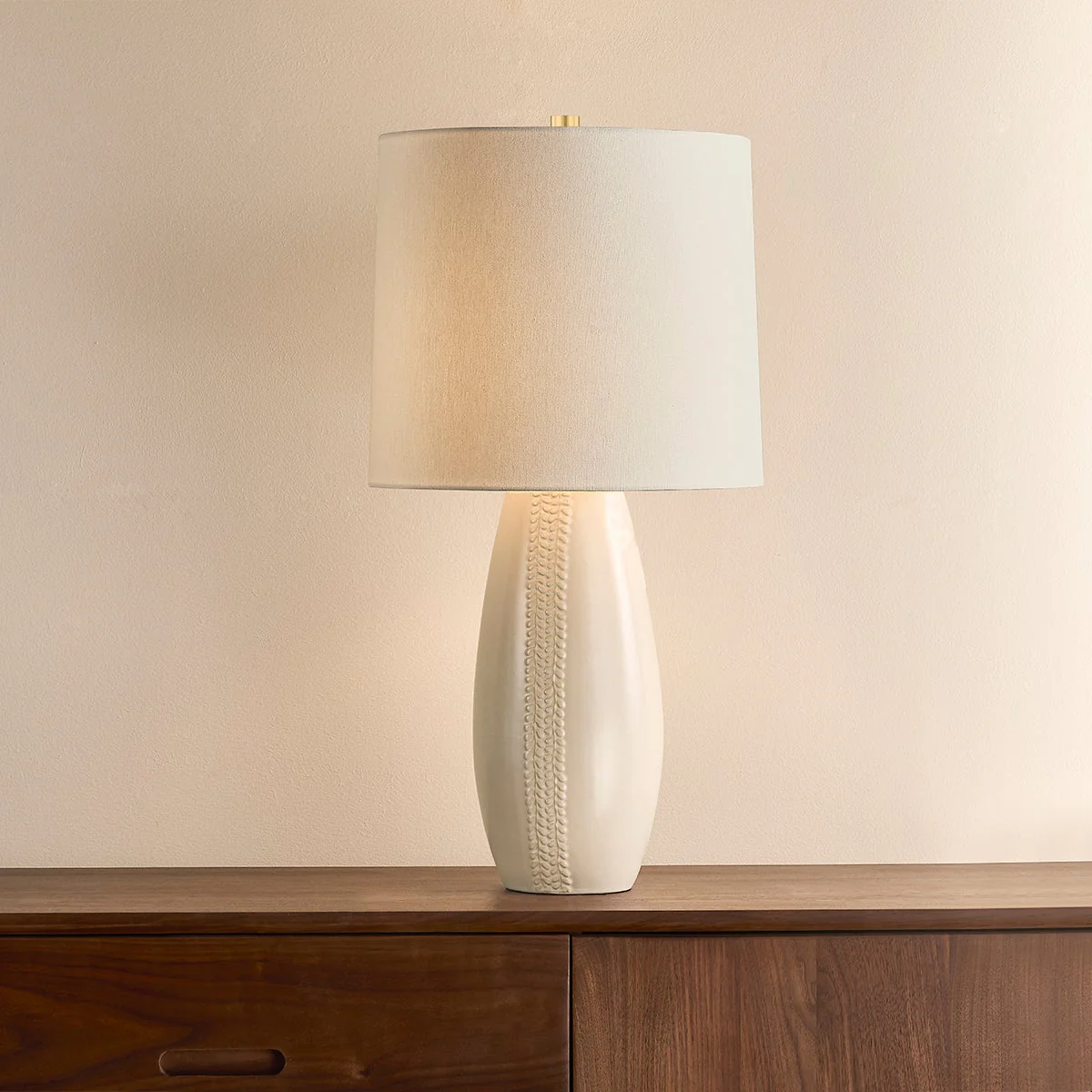 Shavani Table Lamp - Image 4