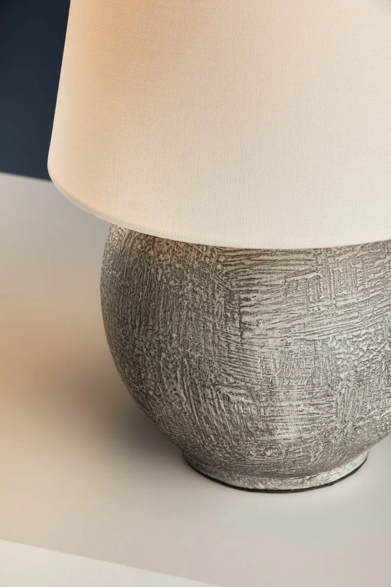 ULSTERVILLE Rechargeable Table Lamp - Image 6
