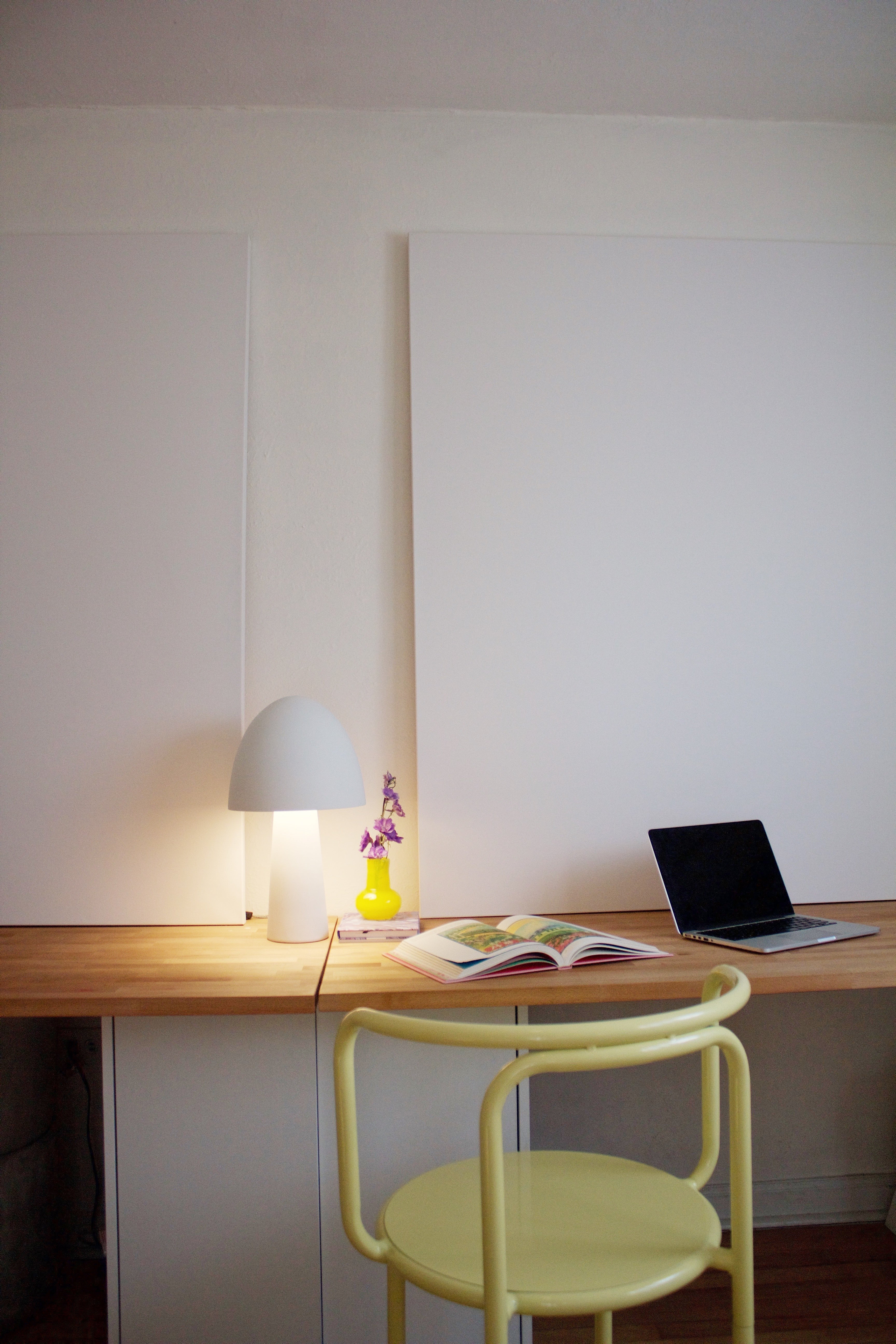 Vicky Table Lamp - Image 3