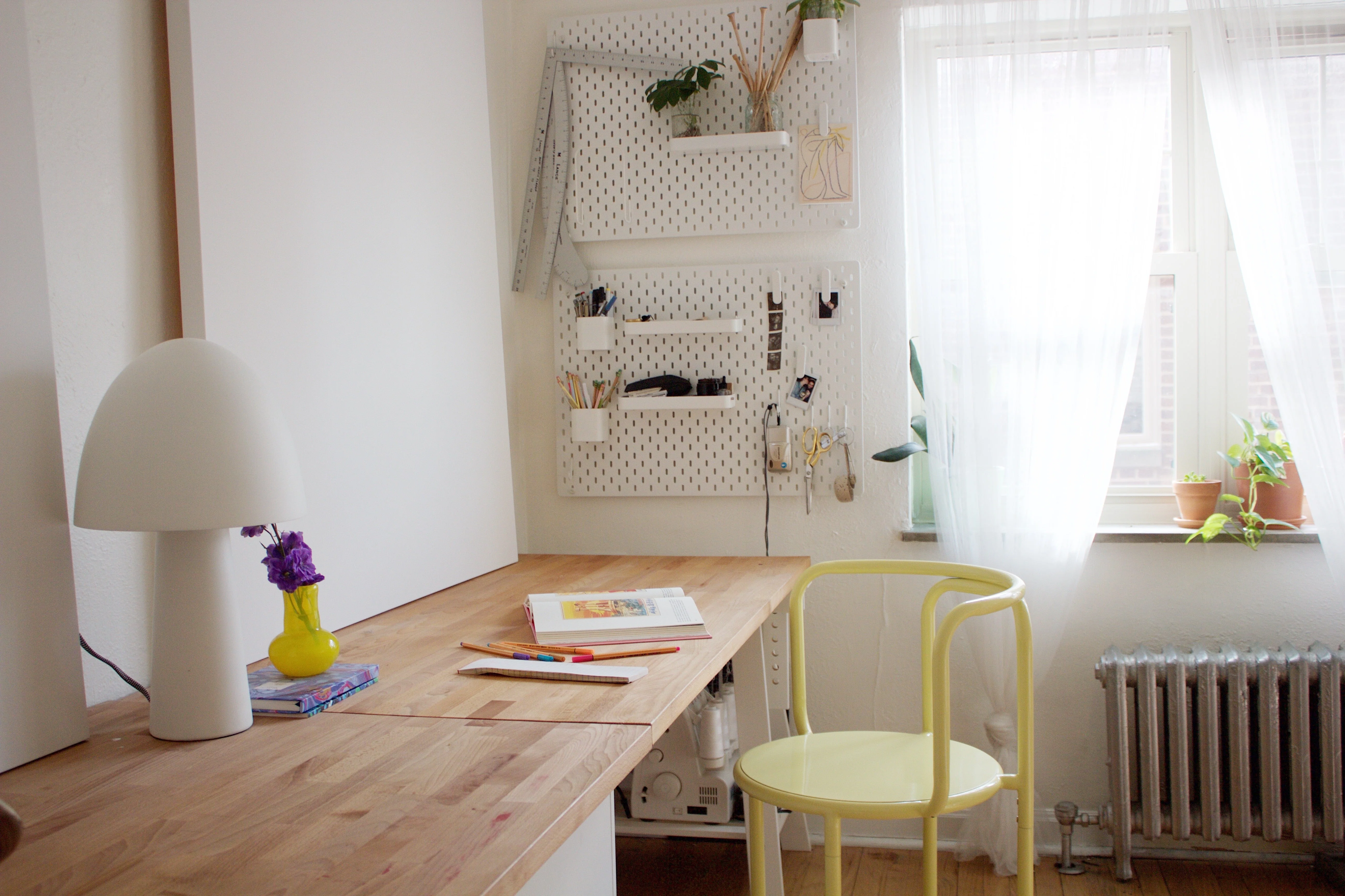 Vicky Table Lamp - Image 9