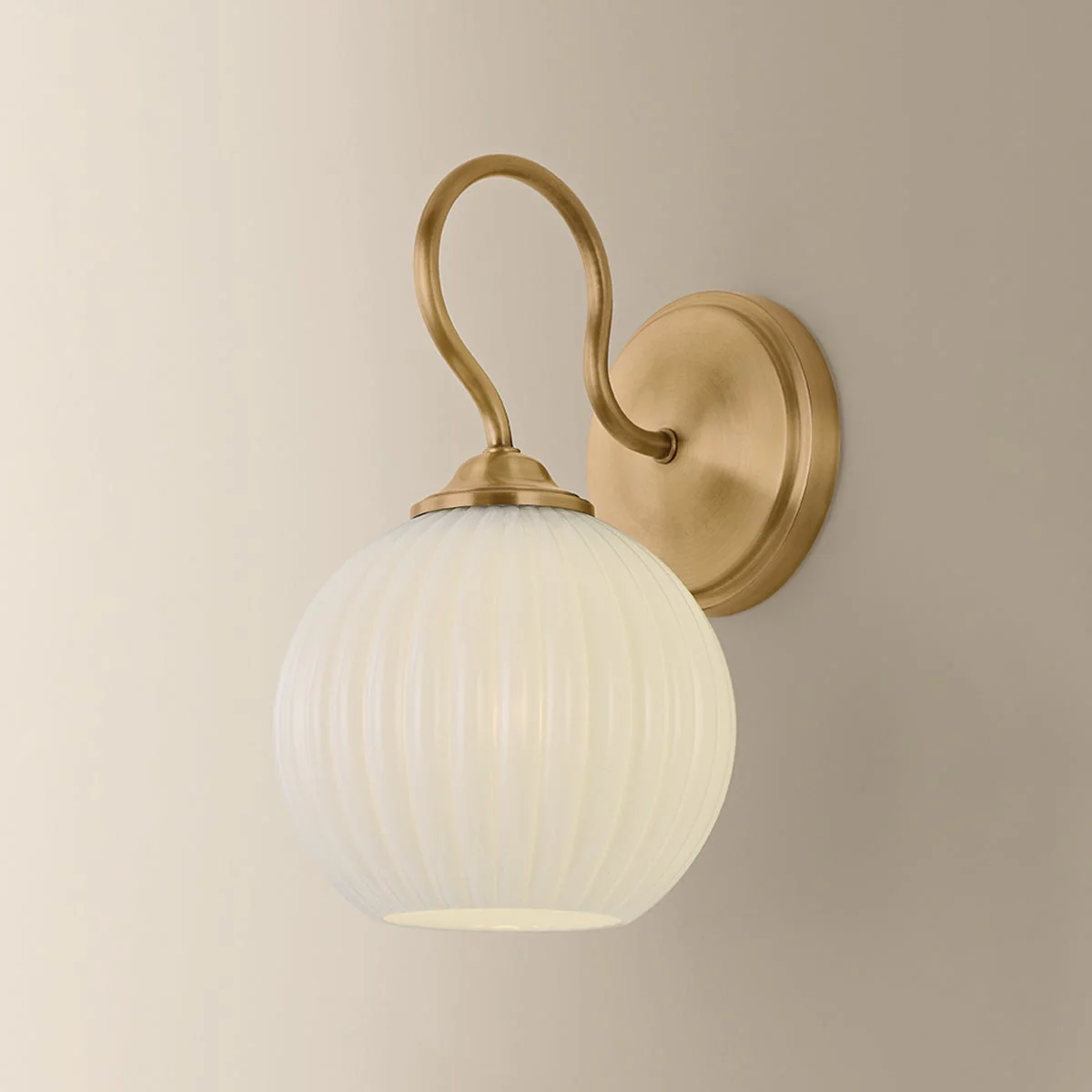 Vida Wall Sconce - Image 4